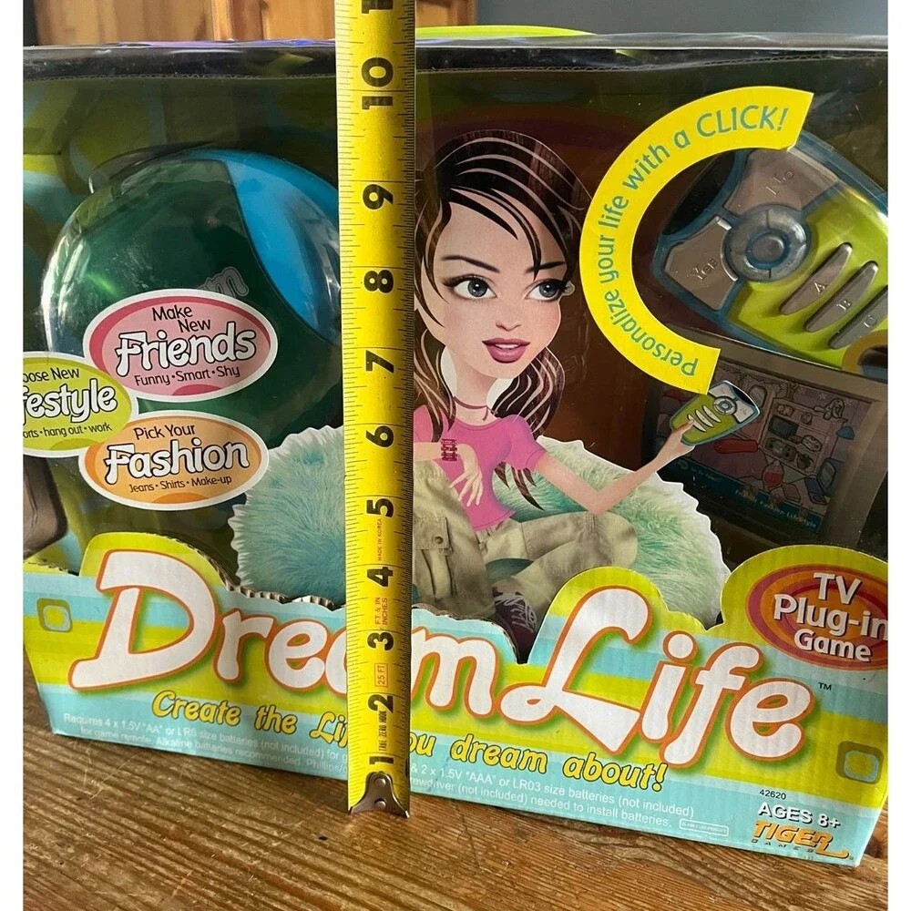 Hasbro Dream Life Plug and Play New In Box Vintage Tiger Games
